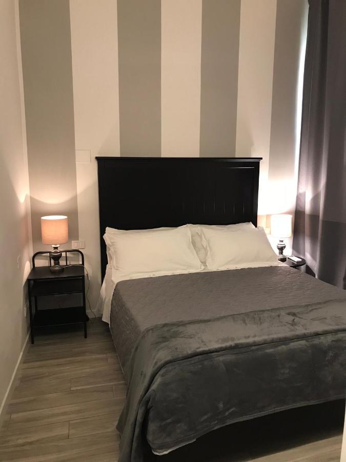 Cynthia'S Garden - Apartment With Private Garden In Santa Croce 佛罗伦萨 外观 照片