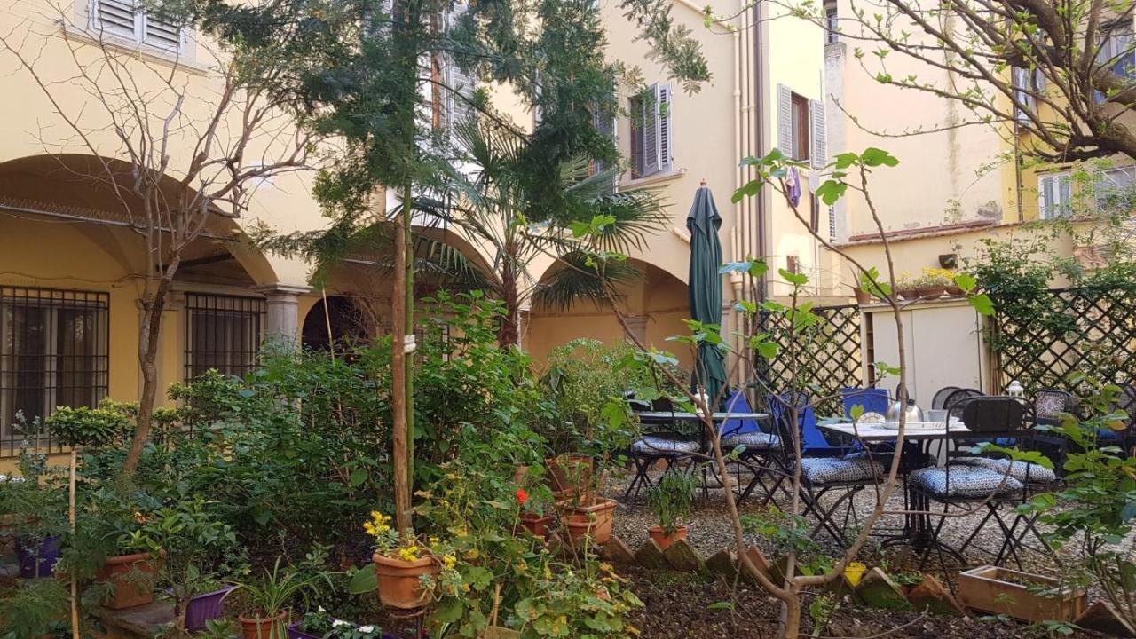 Cynthia'S Garden - Apartment With Private Garden In Santa Croce 佛罗伦萨 外观 照片